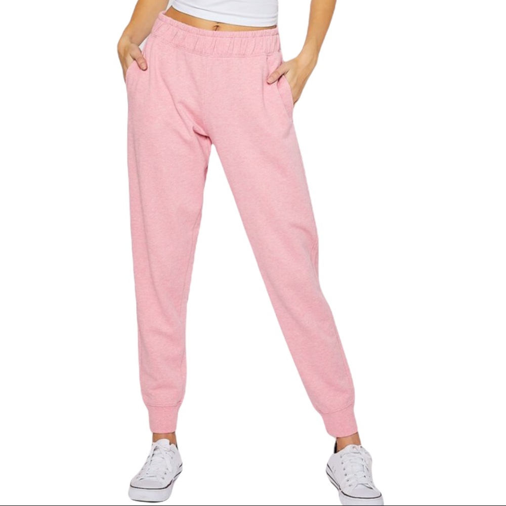NWOT‎ REFLEX Loungewear Sweatpants in Strawberry Pink. Size Medium
